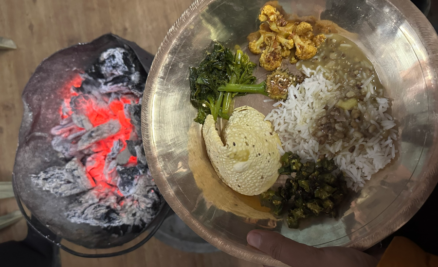 Traditional Himalayan dinner at Rammam homestay