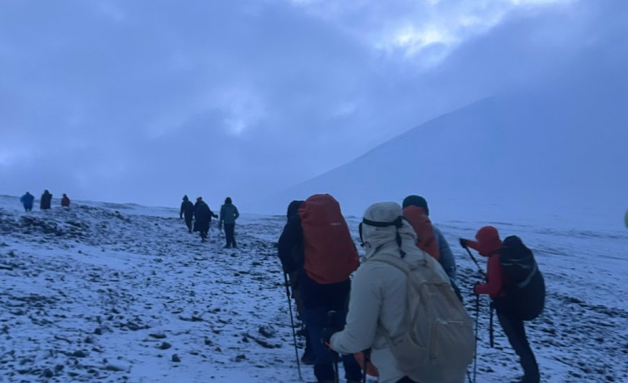 Sunrise during the Kanamo Peak summit climb